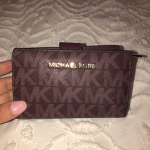 Michael Kors Wallet - Burgundy